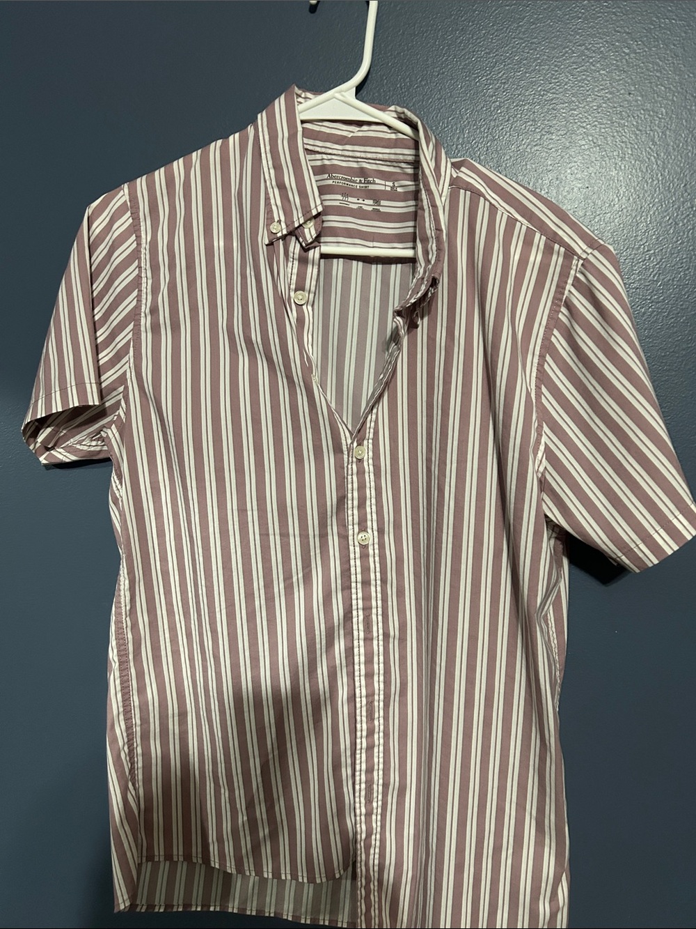 Men's Short-Sleeve Stripe Button-Down Shirt - Mauve/White